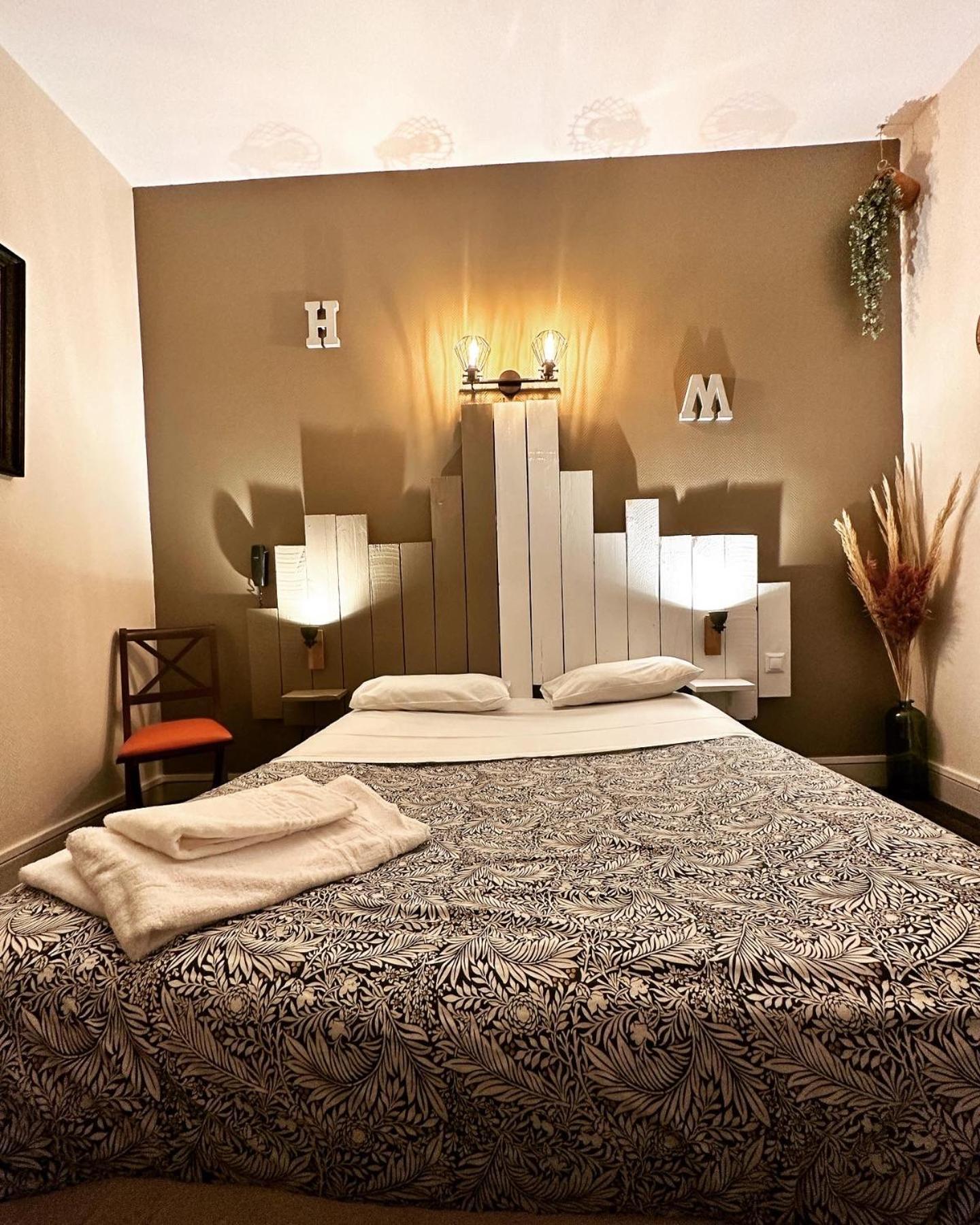 Hotel Le Midi Clermont-Cournon ภายนอก รูปภาพ